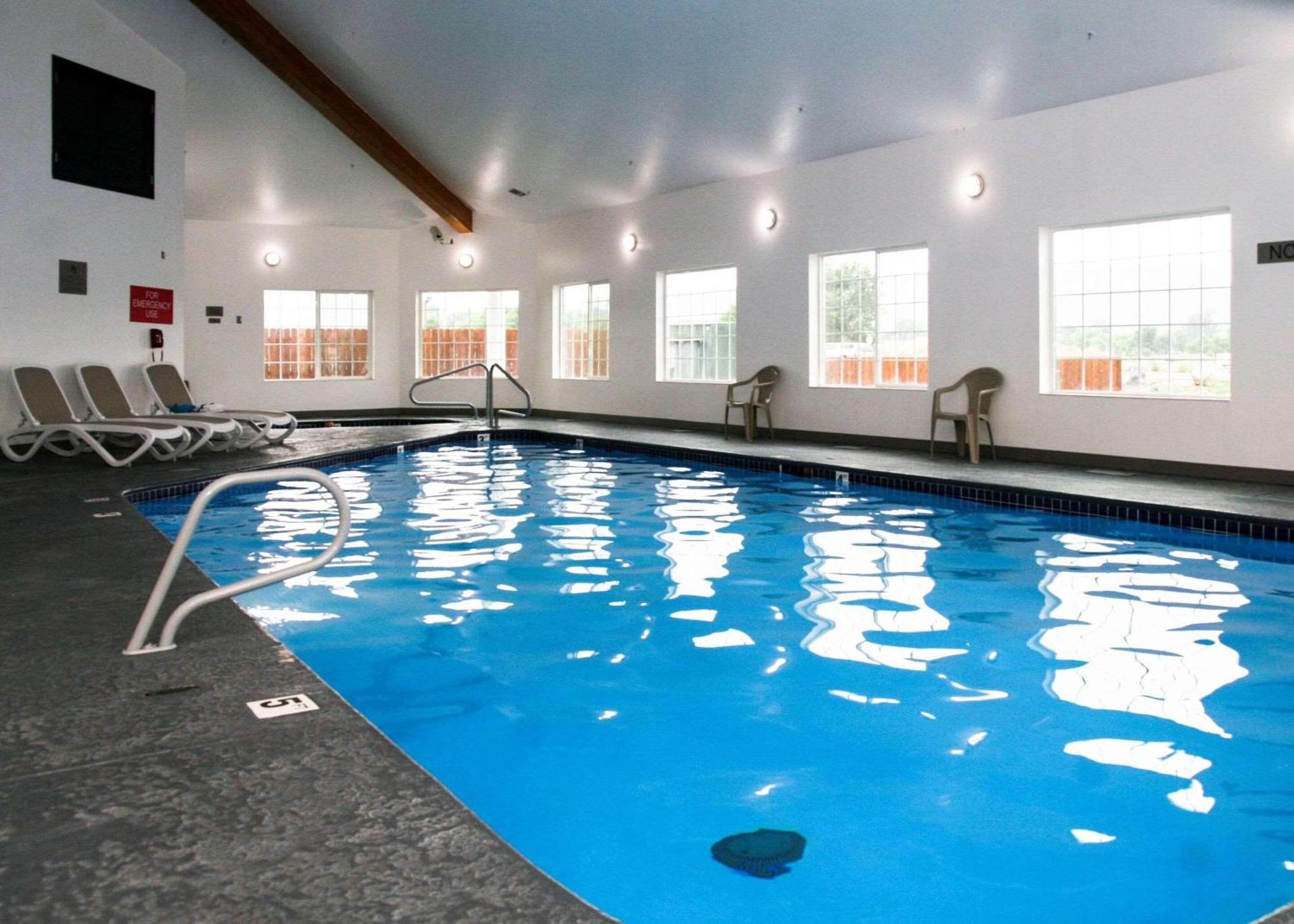 Country Inn & Suites By Radisson, Prineville, Or Exterior photo