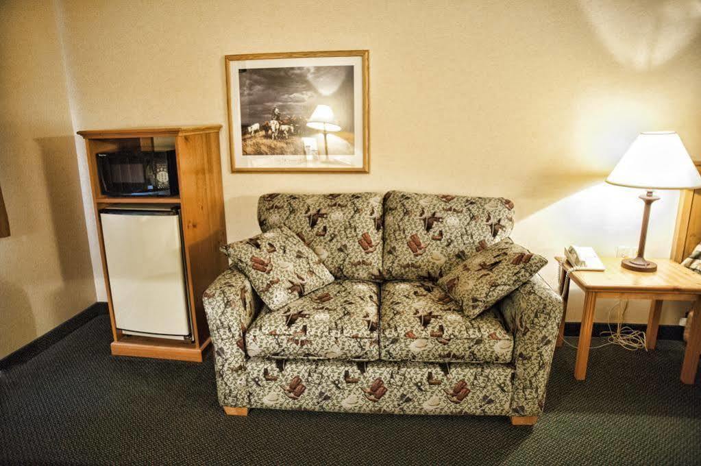 Country Inn & Suites By Radisson, Prineville, Or Exterior photo